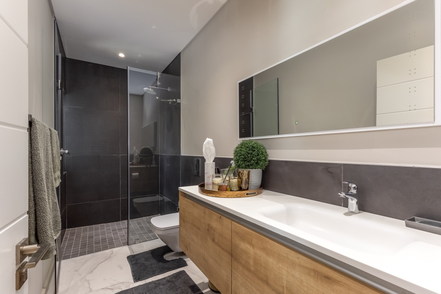 4 Bedroom Property for Sale in Pearl Valley at Val de Vie Western Cape